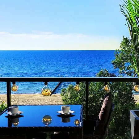 Sea View Moss Vip شقة كولوبرزيغ