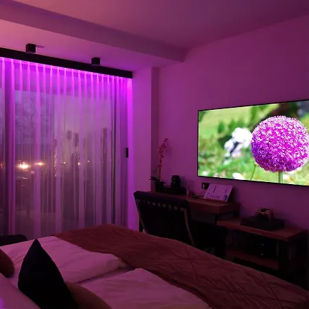 Sea View Moss Vip شقة *