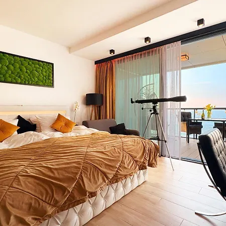 Sea View Moss Vip