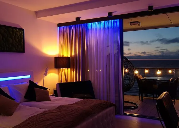 Sea View Moss Vip コウォブジェク